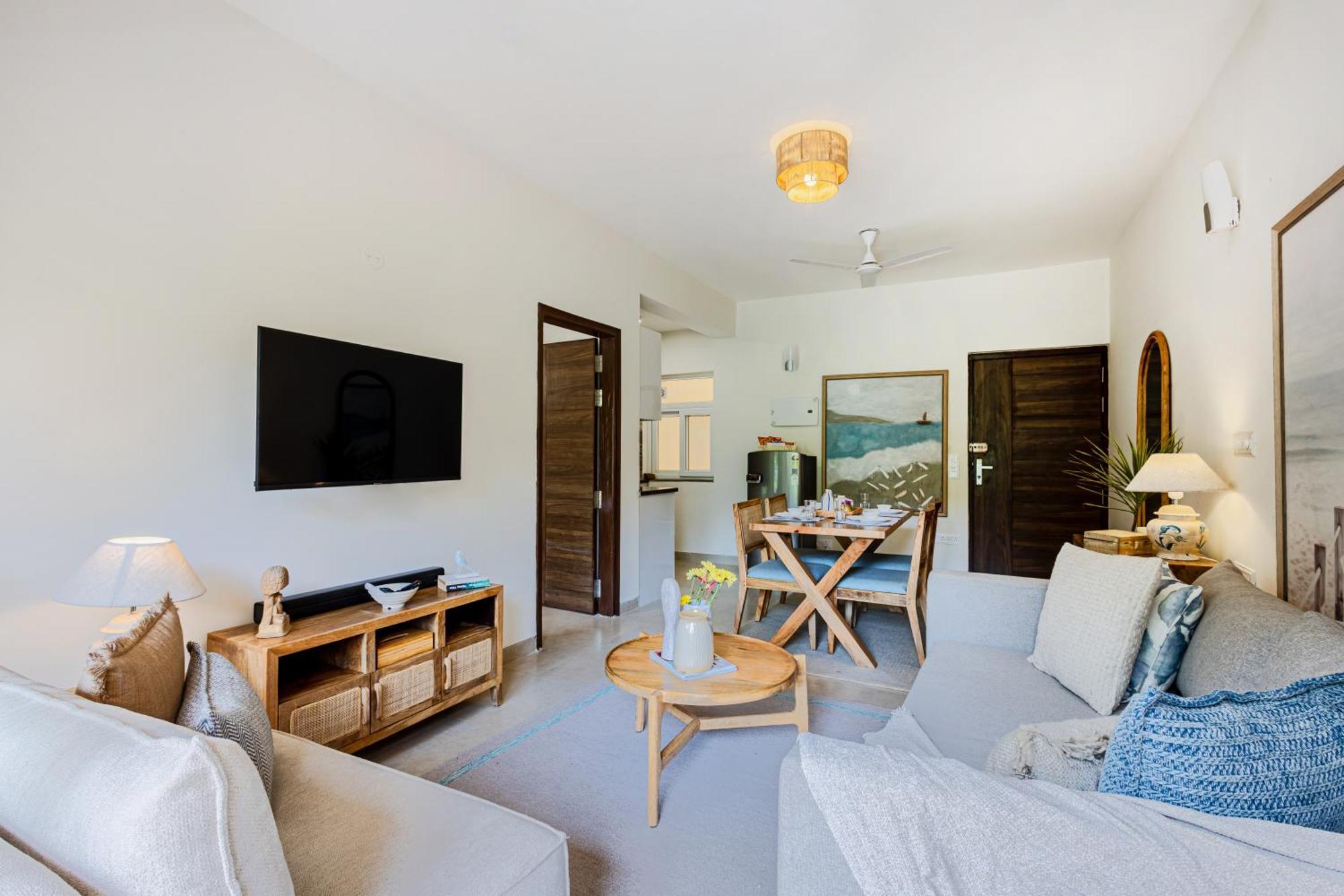 Alaya Stays 1 Bhk With Balcony & Pool - Veera Marina Candolim Kültér fotó
