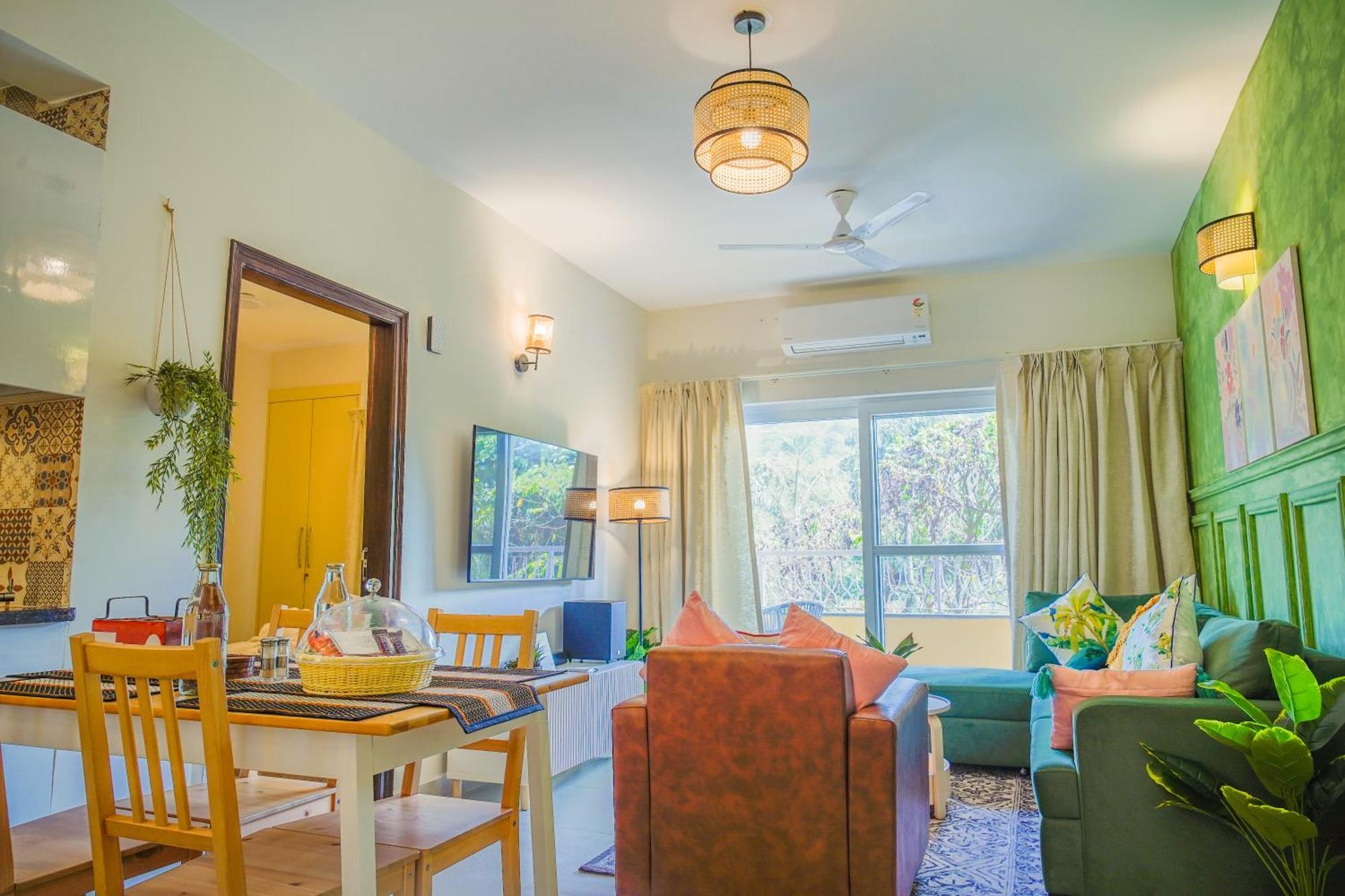 Alaya Stays 1 Bhk With Balcony & Pool - Veera Marina Candolim Kültér fotó